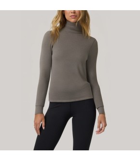 V-neck single-breasted women's base layer top