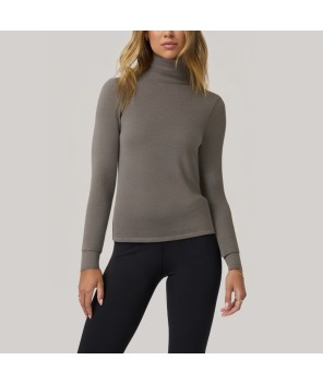 Fashionable fold-collar women's base layer top