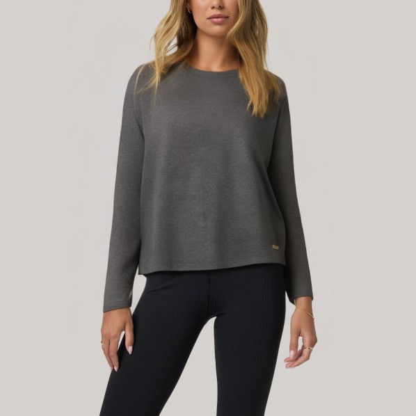 Solid color knitted women's long-sleeved base layer top