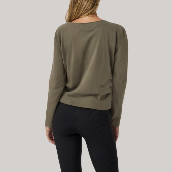 Green velvet pleated women's base layer top