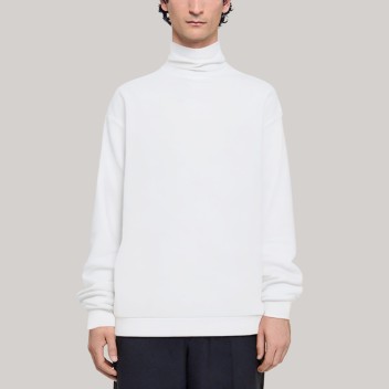 White turtleneck men's long-sleeved undershirt