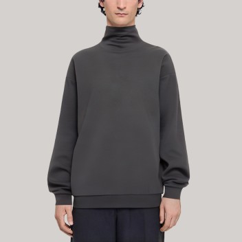Simple turtleneck men's long-sleeved base layer shirt