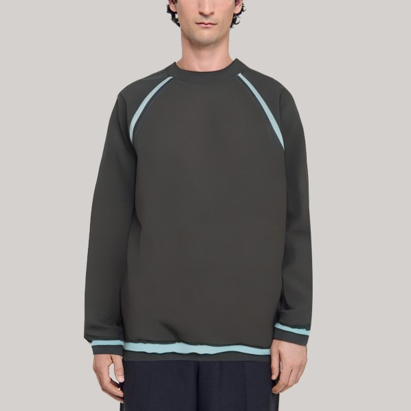 Color-blocked loose-fitting men's base layer shirt