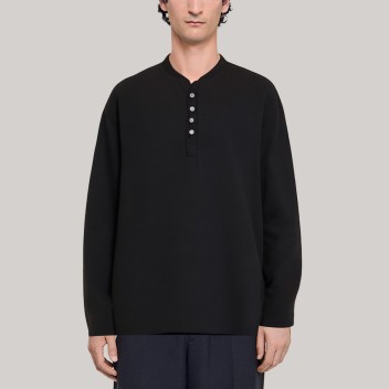 Black button-down men's long-sleeved undershirt