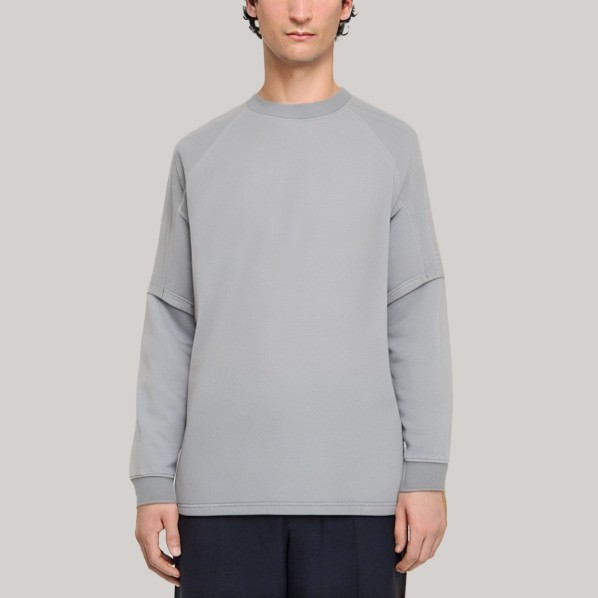 Gray loose-fitting men's long-sleeved base shirt