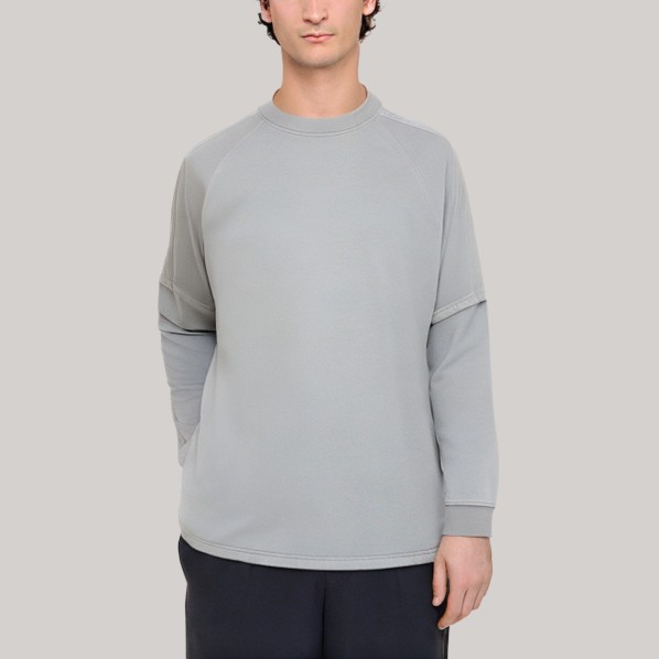 Gray loose-fitting men's long-sleeved base shirt