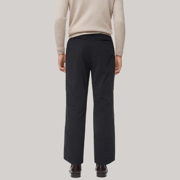 Black multi-pocket men's sports windproof pants