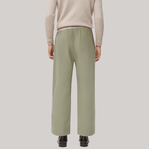 Stylish and comfortable men's nylon windproof pants