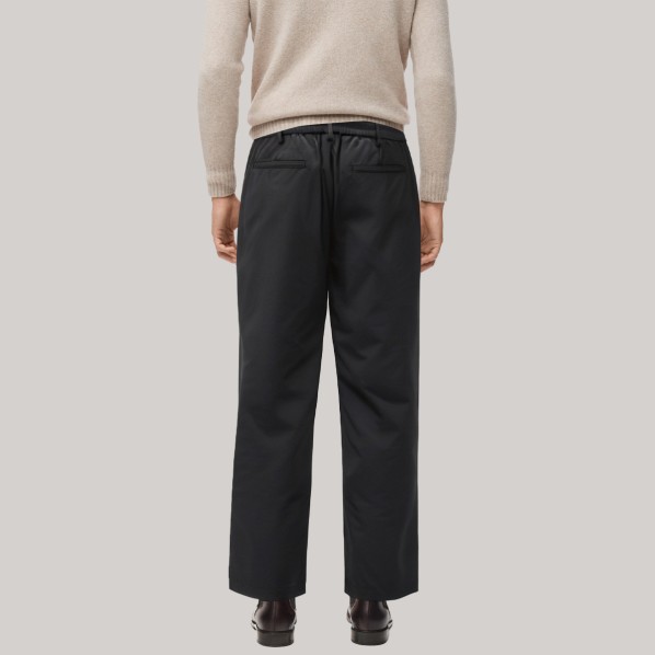 Lightweight black slim fit men's windproof pants