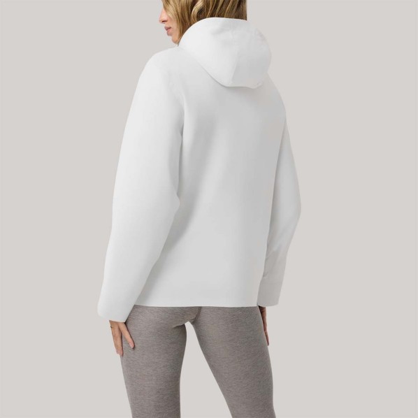 Stylish and loose-fitting women's sports windbreaker