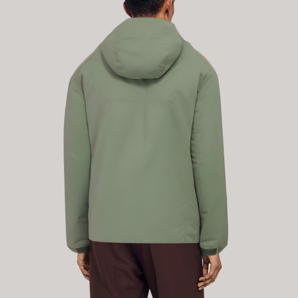 Fully seam waterproof outdoor men's jacket