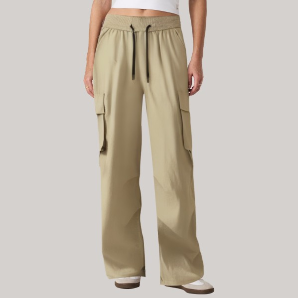 High-quality loose-fitting women's windproof sports pants