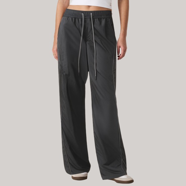 Gray elastic waist nylon women's windproof pants